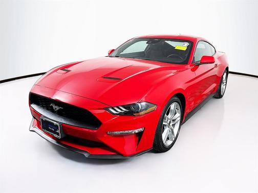 2021 Ford Mustang EcoBoost