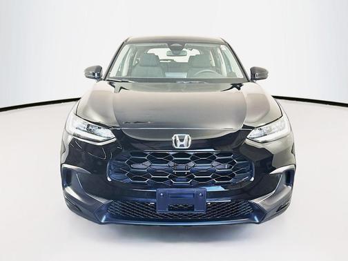 Crystal Black Pearl 2025 Honda HR-V LX