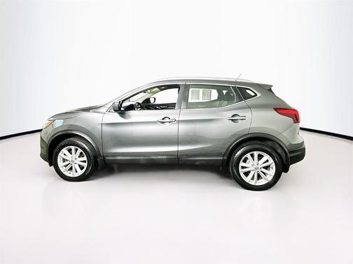 2017 Nissan Rogue Sport SV