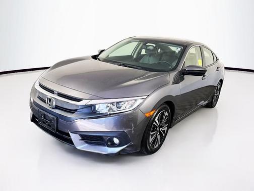 Polished Metal Metallic 2018 Honda Civic EX-L