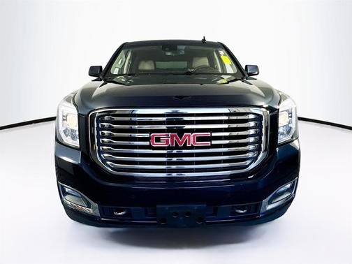 2017 GMC Yukon XL SLT
