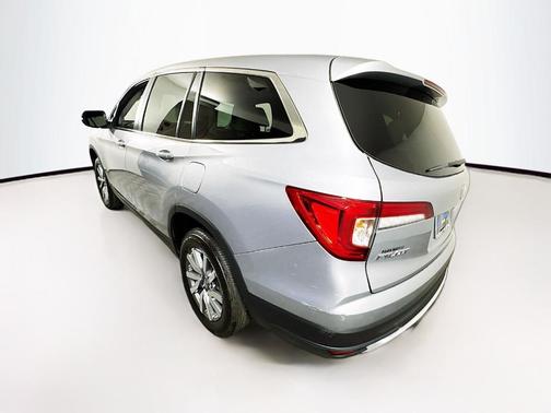 Lunar Silver Metallic 2019 Honda Pilot EX-L