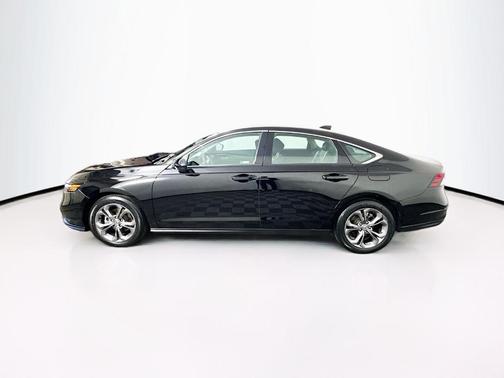 Crystal Black Pearl 2023 Honda Accord EX