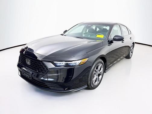 Crystal Black Pearl 2023 Honda Accord EX