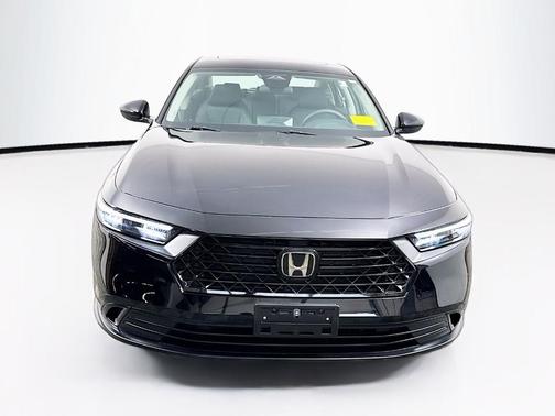 Crystal Black Pearl 2023 Honda Accord EX