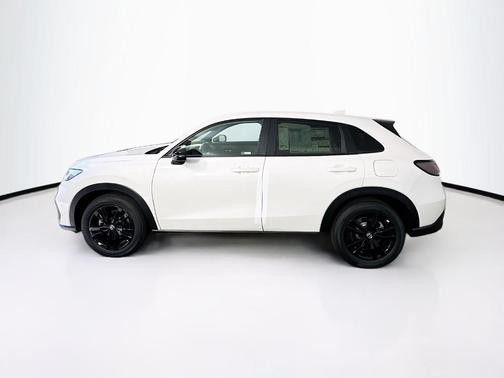 Platinum White Pearl 2026 Honda HR-V Sport