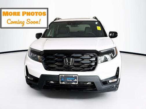 Platinum White Pearl 2023 Honda Passport Elite