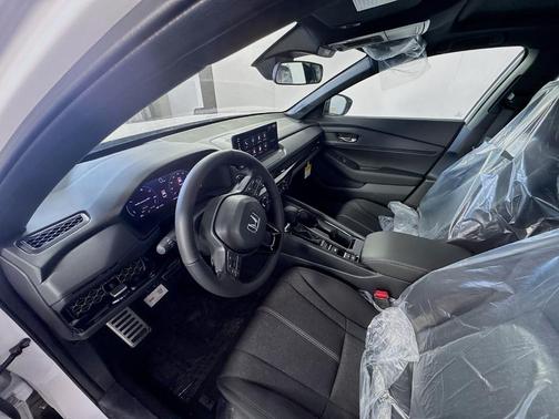 Platinum 2026 Honda Accord Hybrid Sport