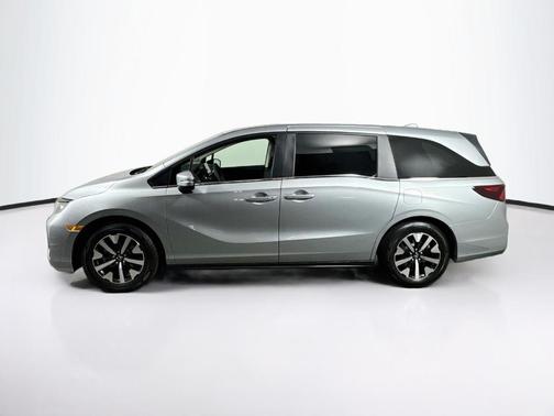 Solar Silver Metallic 2026 Honda Odyssey EX-L