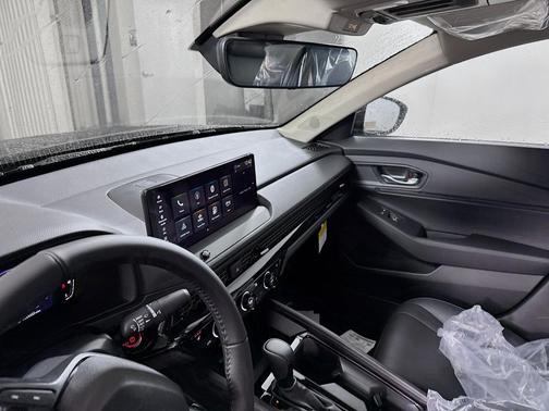 Crystal Black Pearl 2025 Honda Accord Hybrid EX-L