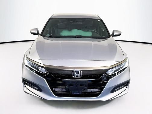 Lunar Silver Metallic 2018 Honda Accord Sport