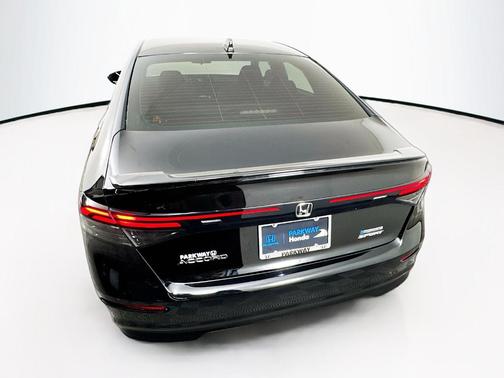 Crystal Black Pearl 2024 Honda Accord Hybrid Sport