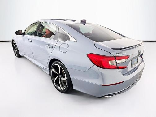 Sonic Gray Pearl 2022 Honda Accord Hybrid Sport