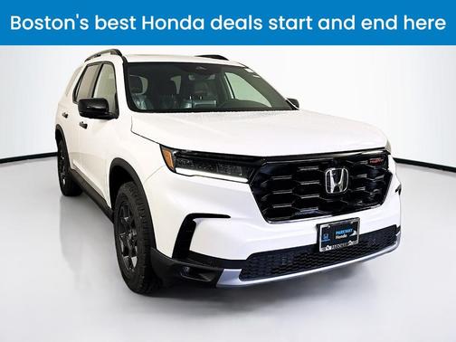 Platinum White Pearl 2023 Honda Pilot TrailSport