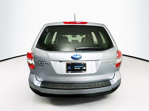 2014 Subaru Forester 2.5i