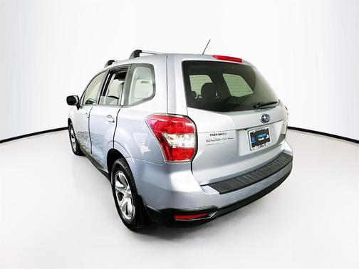 2014 Subaru Forester 2.5i