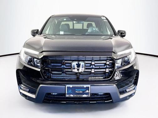 Crystal 2026 Honda Ridgeline Black Edition