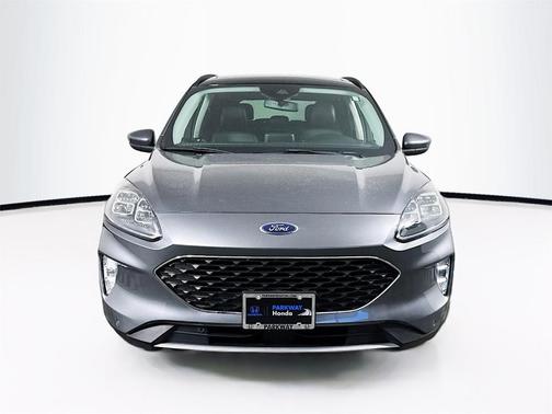 2021 Ford Escape Titanium