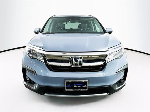 2022 Honda Pilot Touring 7-Passenger