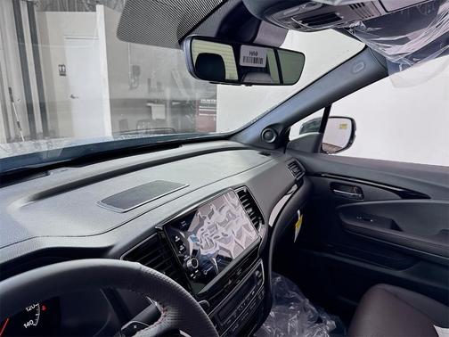 2025 Honda Ridgeline Black Edition