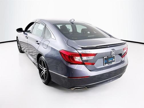 2022 Honda Accord Touring 2.0T