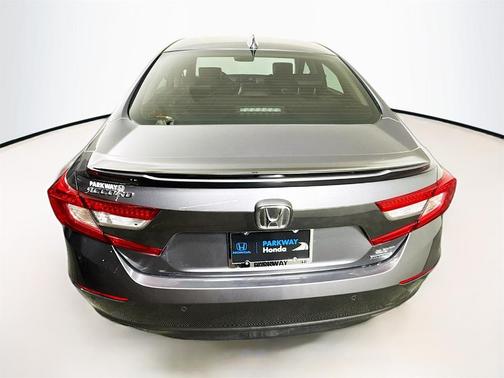 2022 Honda Accord Touring 2.0T
