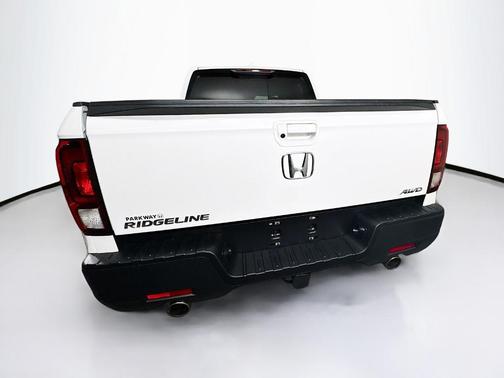 Platinum White Pearl 2023 Honda Ridgeline RTL-E