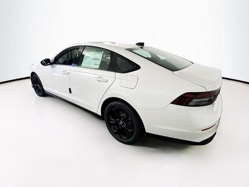 White 2025 Honda Accord SE