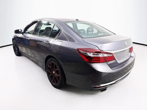 Modern Steel Metallic 2017 Honda Accord EX-L