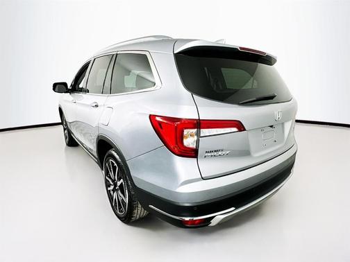 2021 Honda Pilot Touring 7-Passenger