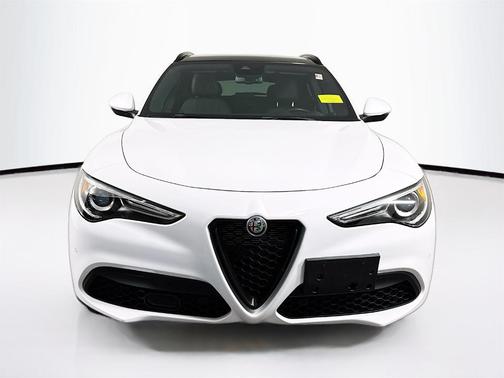 2022 Alfa Romeo Stelvio Sprint