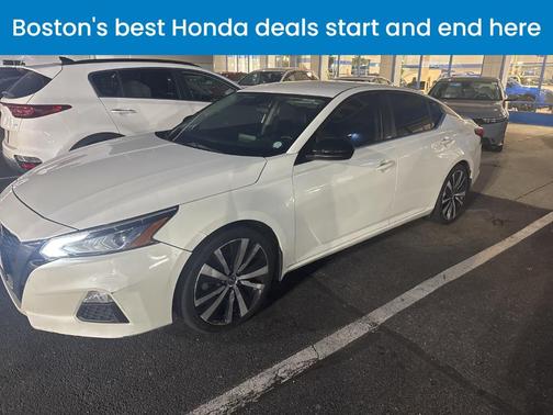 2022 Nissan Altima 2.5 SR