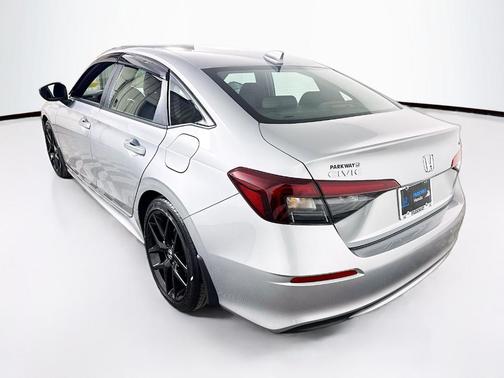 Solar Silver Metallic 2025 Honda Civic Sport