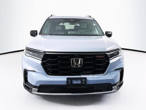 2023 Honda Pilot TrailSport