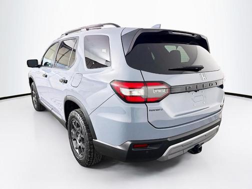 2023 Honda Pilot TrailSport