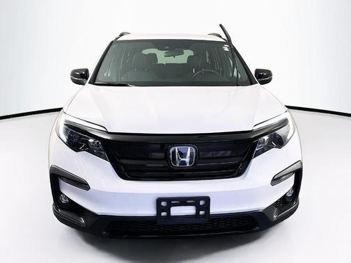 Platinum White Pearl 2023 Honda Pilot Sport