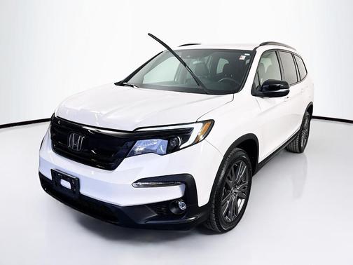 Platinum White Pearl 2023 Honda Pilot Sport