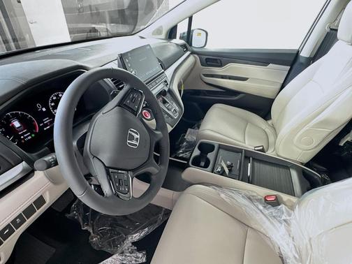 Modern Steel Metallic 2026 Honda Odyssey EX-L