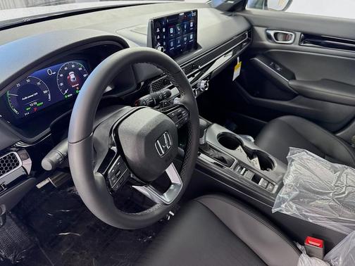 Platinum 2026 Honda Civic Hybrid Sport Touring