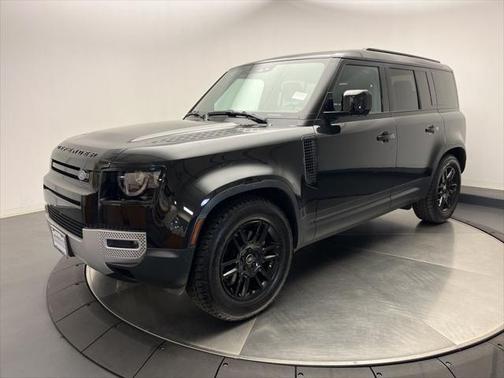 2025 Land Rover Defender 110 P300