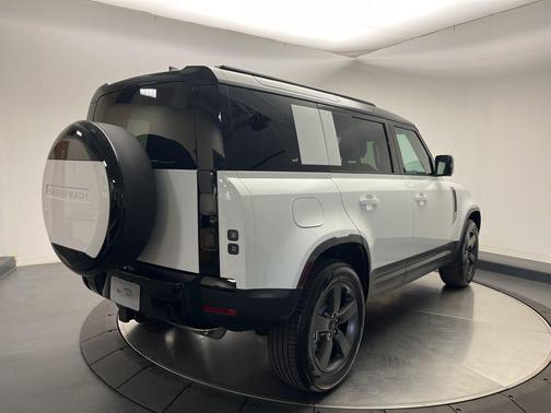 2026 Land Rover Defender S