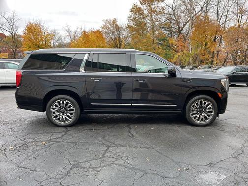 2024 GMC Yukon XL Denali Ultimate