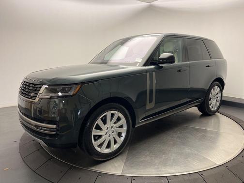 2023 Land Rover Range Rover P400 SE