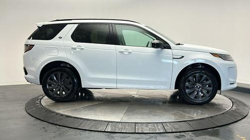 2025 Land Rover Discovery Sport S