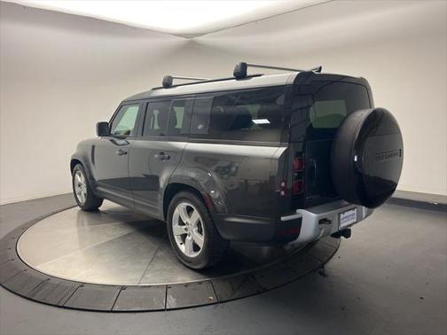 2023 Land Rover Defender 130 First Edition