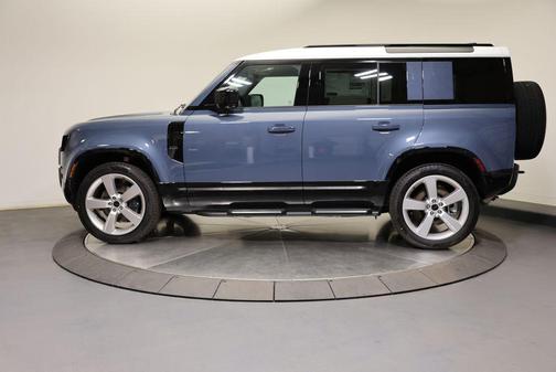 2026 Land Rover Defender P400 X-Dynamic SE