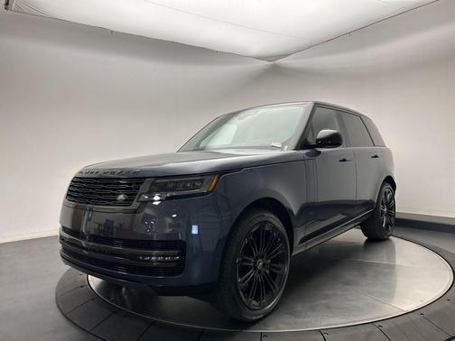 2025 Land Rover Range Rover P400 SE