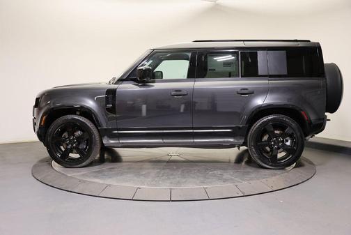 2026 Land Rover Defender P400 X-Dynamic SE