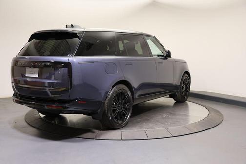 Varesine Blue Metallic 2026 Land Rover Range Rover P400 SE 7 Seat