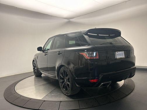 2022 Land Rover Range Rover Sport HSE Silver Edition